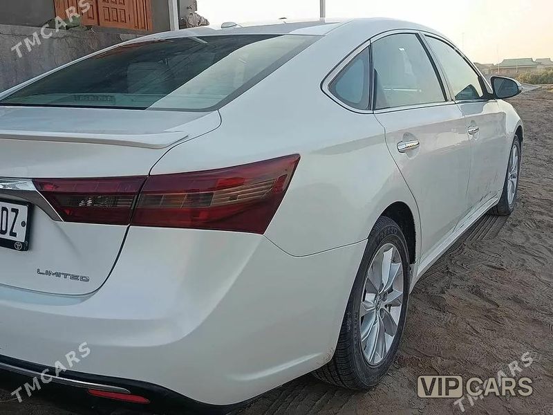 Toyota Avalon, 2016