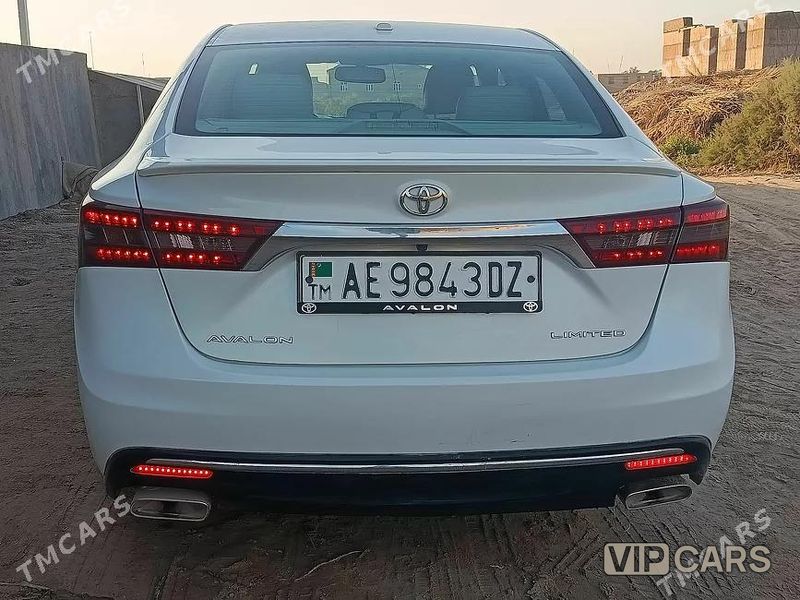 Toyota Avalon, 2016
