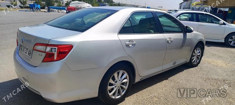 Toyota Camry, 2012