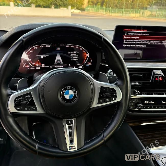 BMW 540, 2020