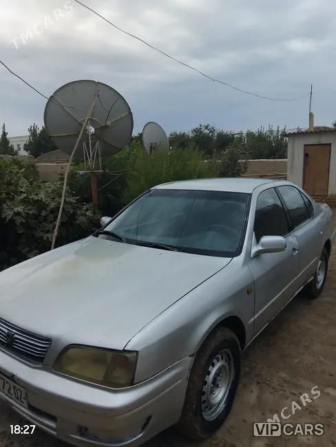 Toyota Vista, 1994