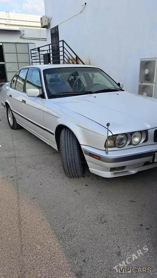 BMW E34, 1992