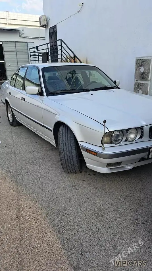 BMW E34, 1992 — фото 1
