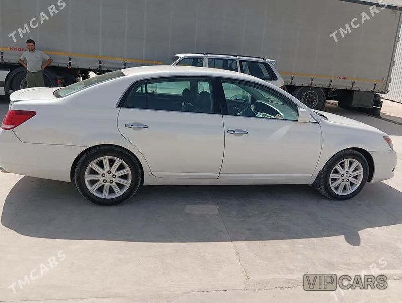 Toyota Avalon, 2006