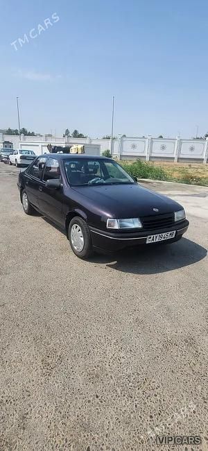 Opel Vectra, 1991