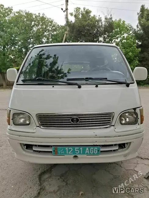 Toyota Hiace, 2003 — фото 1