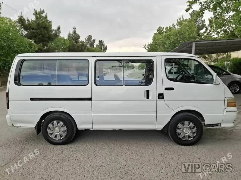Toyota Hiace, 2003 — фото 3