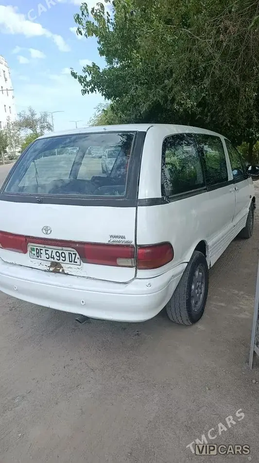 Toyota Previa, 1990 — фото 1