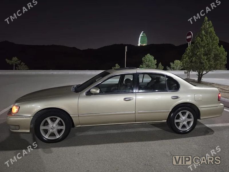Infiniti I30, 1998