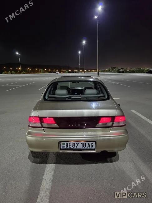 Infiniti I30, 1998