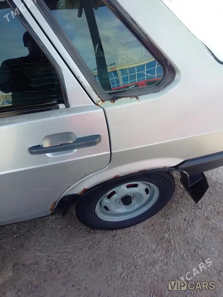 Lada 21099, 2003