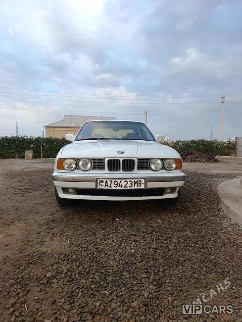 BMW 525, 1989