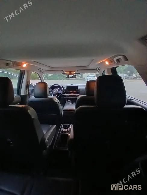 Nissan Pathfinder, 2022