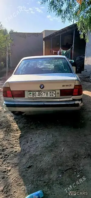 BMW 525, 1990 — фото 5