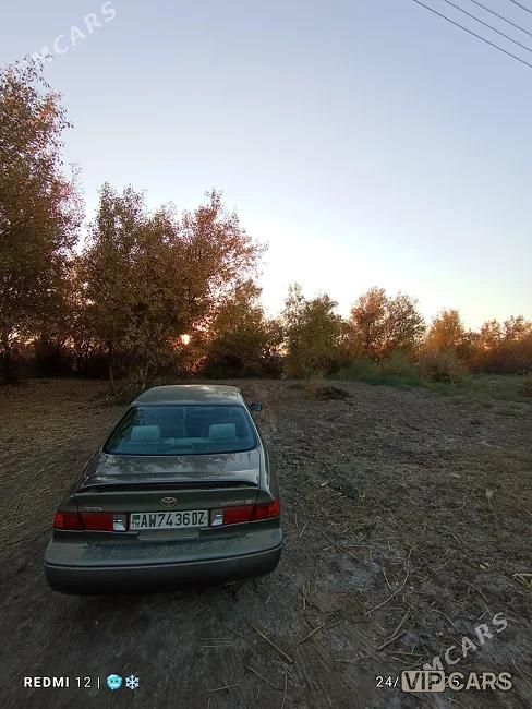 Toyota Camry, 2000