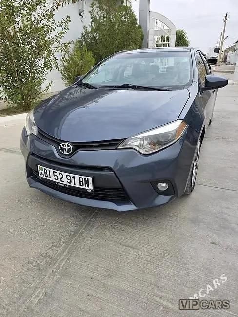 Toyota Corolla, 2014