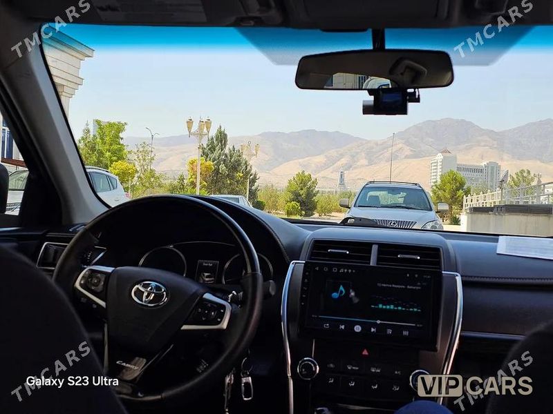Toyota Camry, 2017