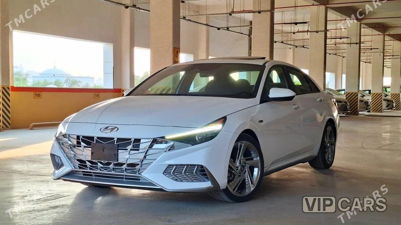 Hyundai Elantra, 2023