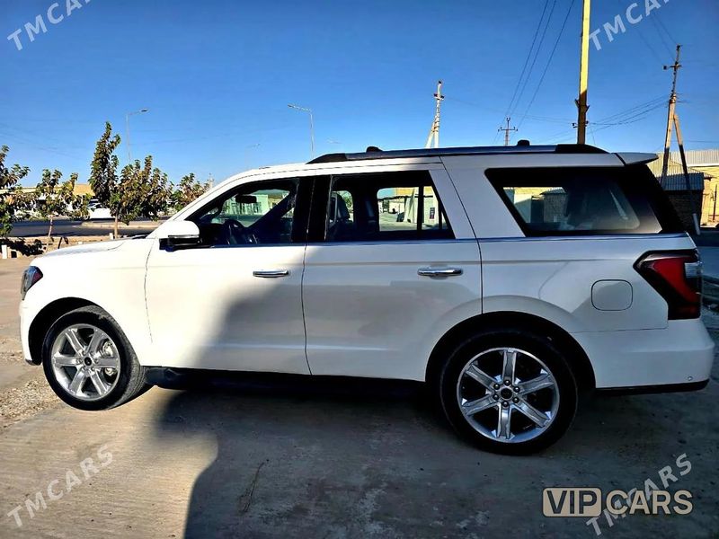 Ford Expedition, 2021