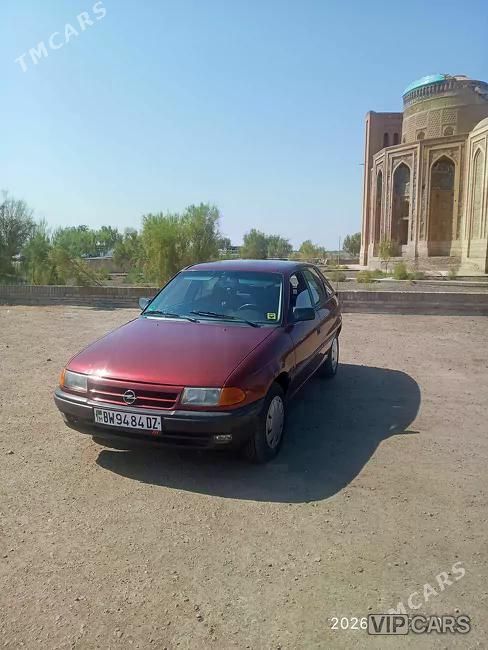 Opel Astra, 1992