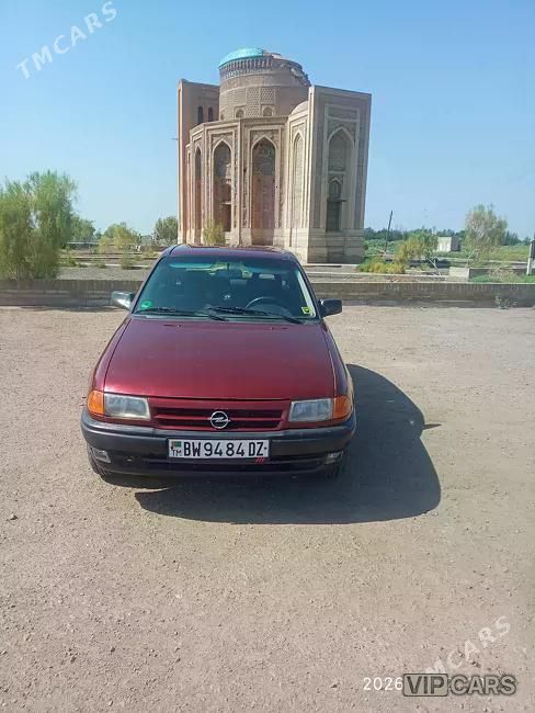 Opel Astra, 1992