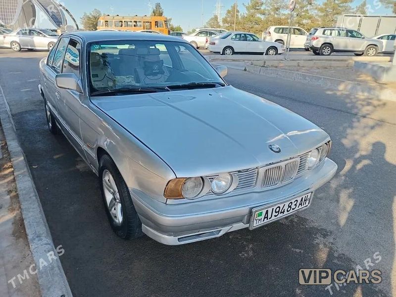 BMW 525, 1990