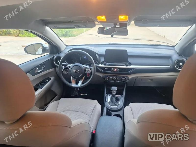 Kia Forte, 2021