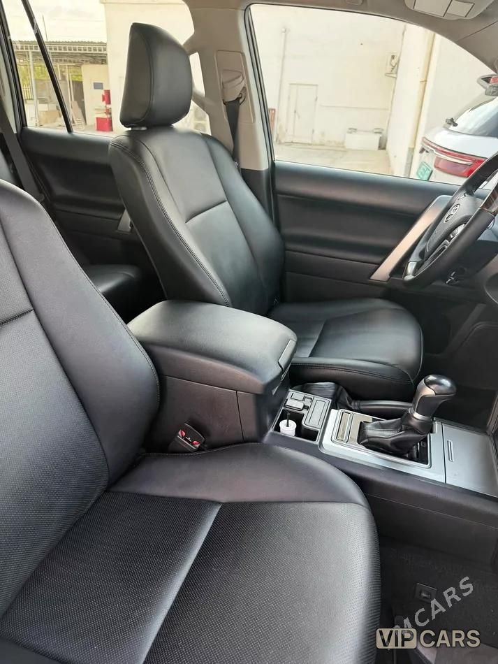 Toyota Land Cruiser Prado, 2020