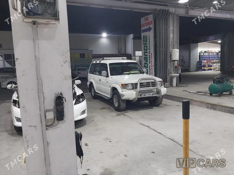 Mitsubishi Pajero, 1996