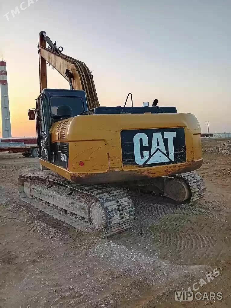 Caterpillar D Series, 2010