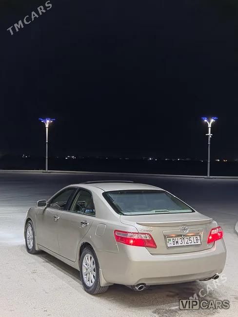Toyota Camry, 2009