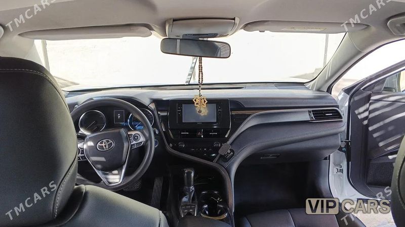 Toyota Camry, 2021