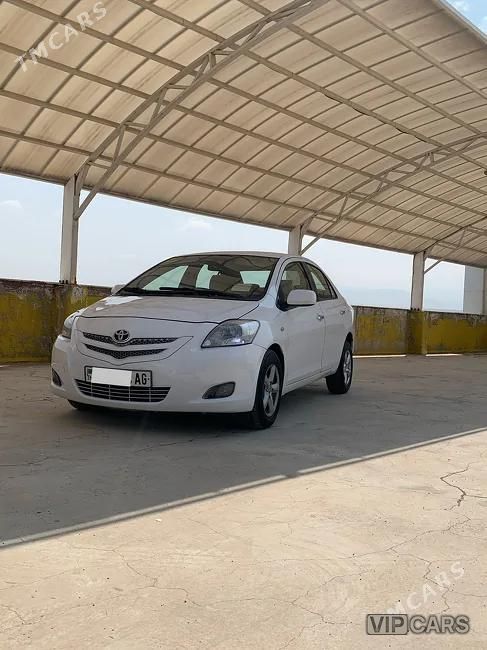 Toyota Yaris, 2008