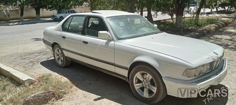 BMW 730, 1992