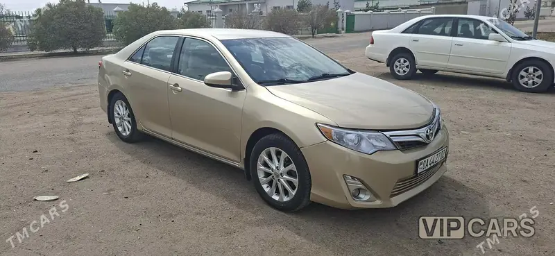 Toyota Camry, 2012 — фото 3