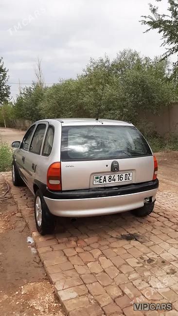 Opel Vita, 1998