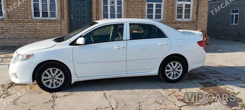 Toyota Corolla, 2010