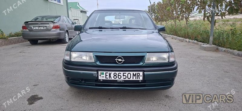 Opel Vectra, 1994