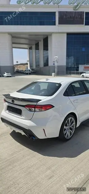 Toyota Corolla, 2021 — фото 1