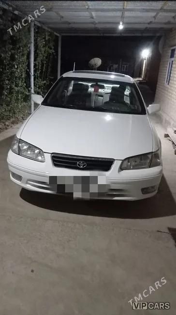 Toyota Camry, 2000