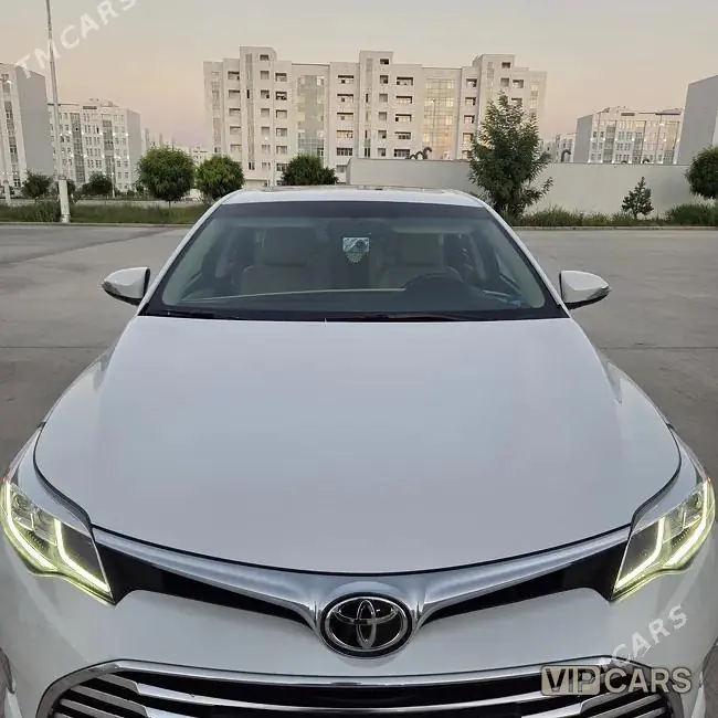 Toyota Avalon, 2016 — фото 1