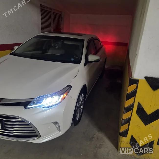 Toyota Avalon, 2016