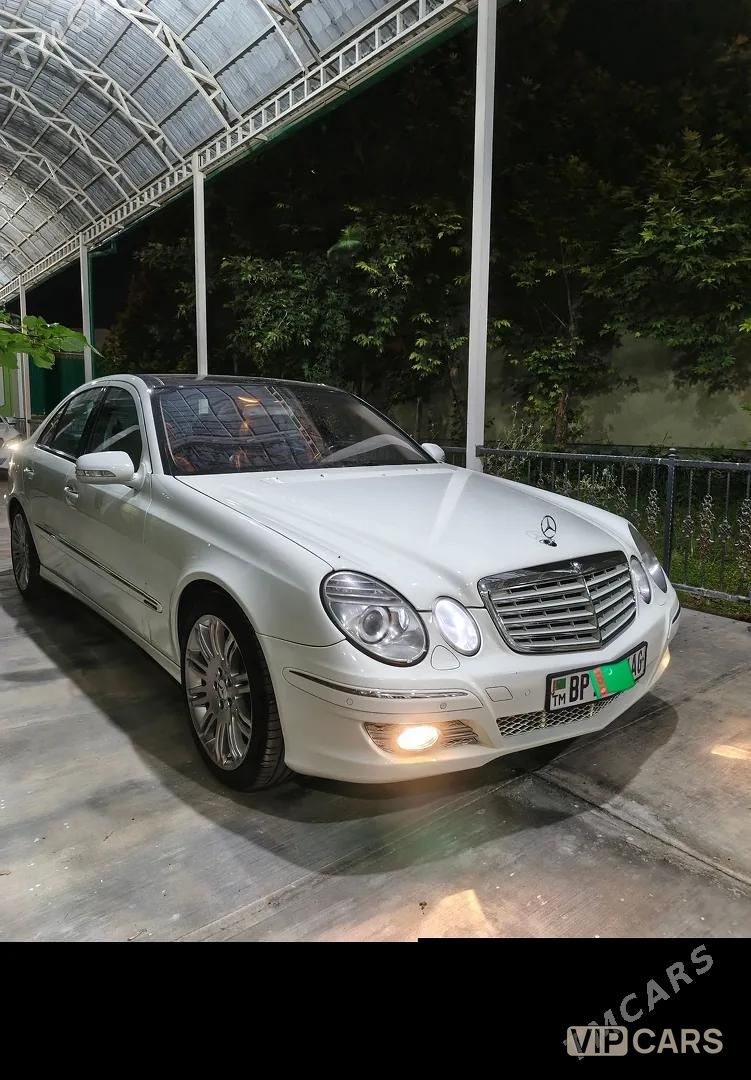 Mercedes-Benz E350, 2009