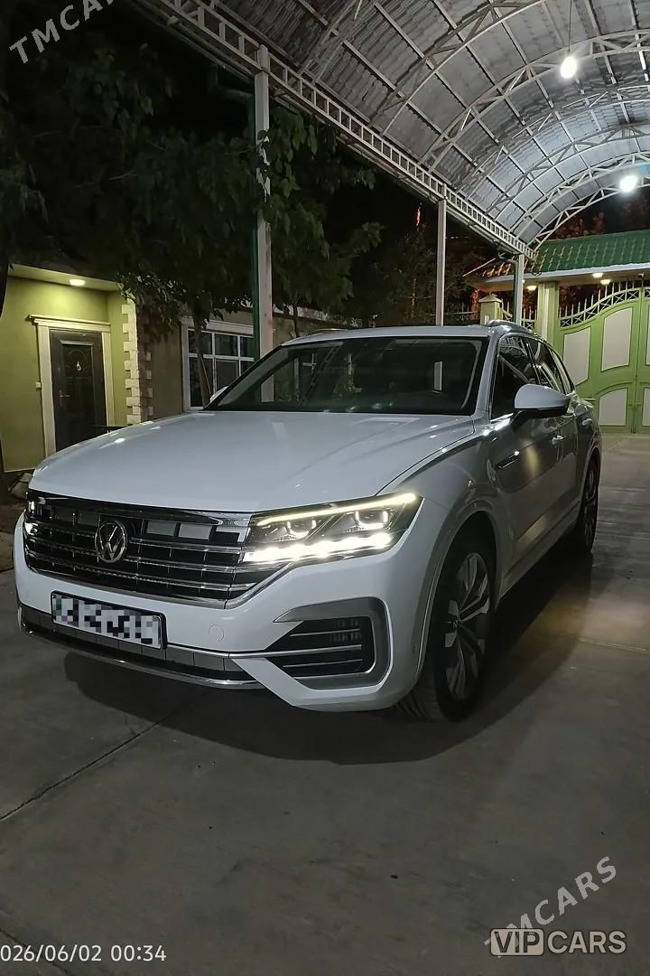Volkswagen Touareg, 2018