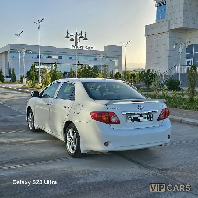 Toyota Corolla, 2010