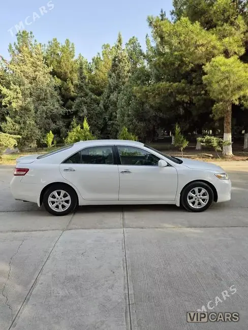 Toyota Camry, 2010 — фото 5