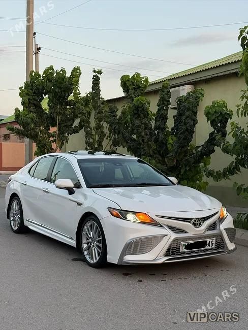Toyota Camry, 2021