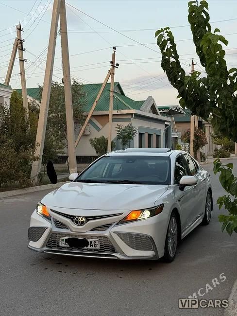 Toyota Camry, 2021
