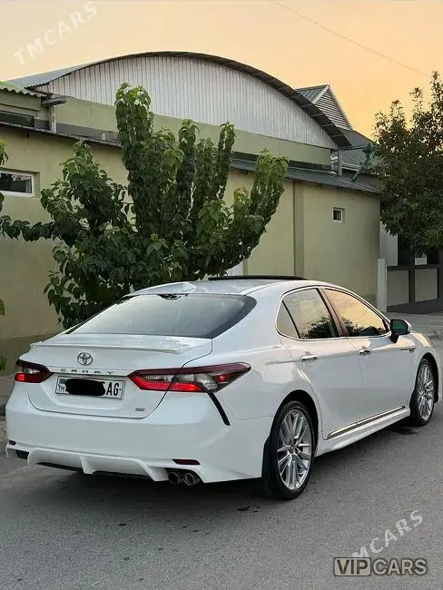 Toyota Camry, 2021 — фото 4