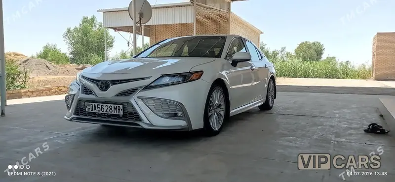 Toyota Camry, 2020 — фото 2